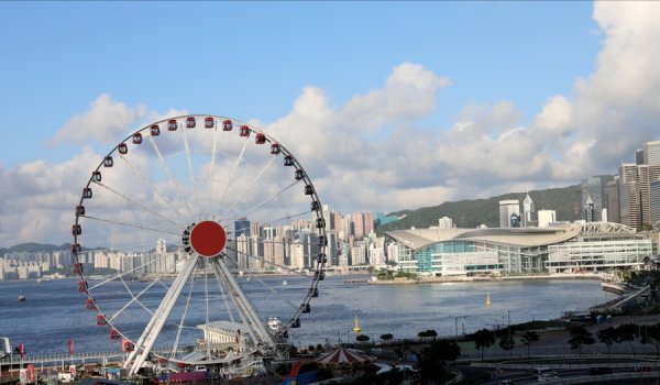 盛瑞德优配 【观香江】11年拉锯战落幕，为何香港最终给网约车“名分”